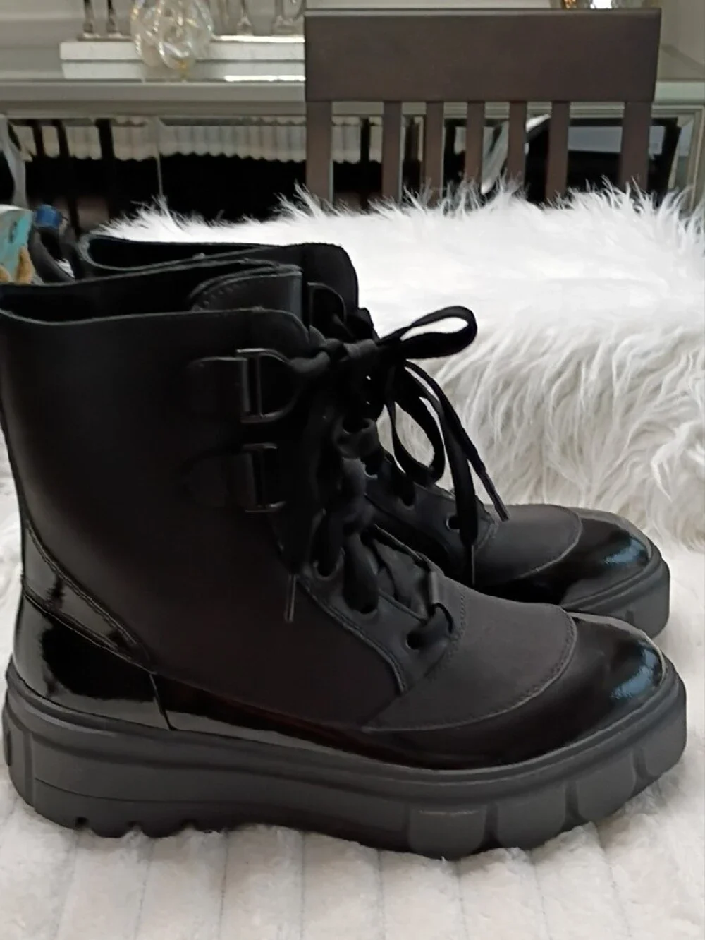 New Sorel Caribou X Women's Black Lace-Up Waterproof Chunky Platform Boots 11
